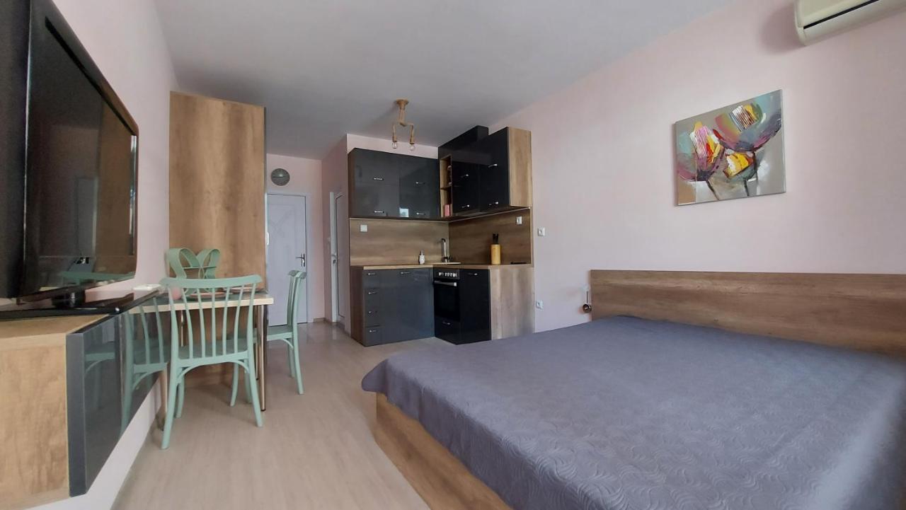 Hostex Pastello Deluxe Studio Stara Zagora Extérieur photo