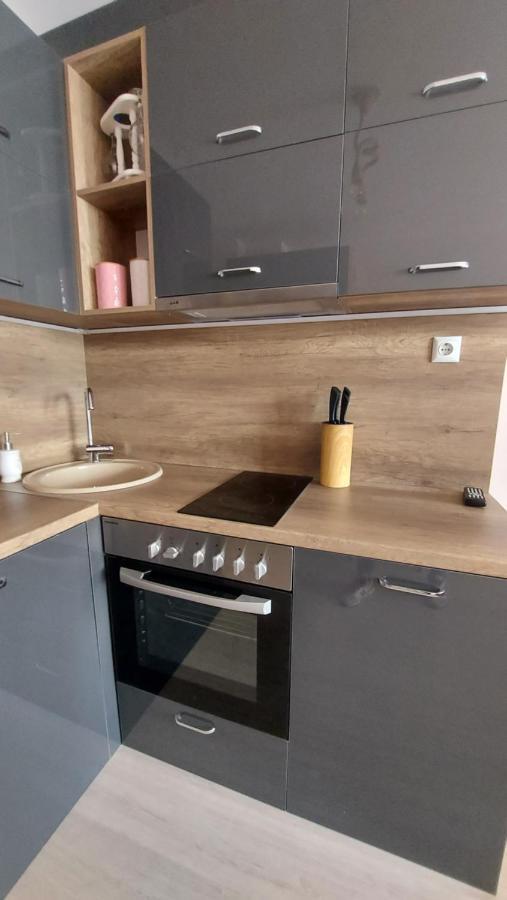 Hostex Pastello Deluxe Studio Stara Zagora Extérieur photo